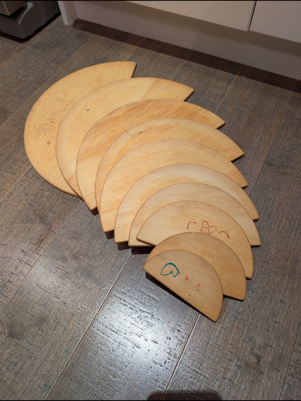 Incomplete Grimms Natural Semi Circles